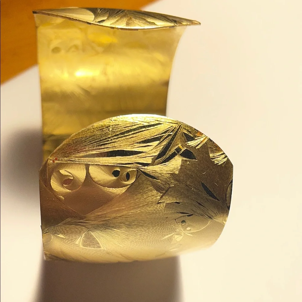 Gold Wide Cuff Wearable Bracelet - Unbranded